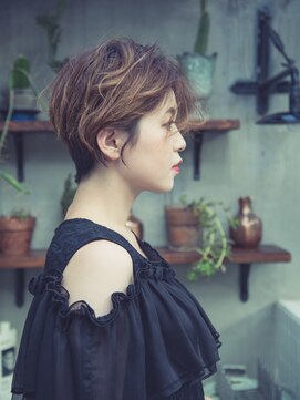 美容室クローバー 新小岩店(clover) 刈り上げハンサムショート〔小岩/小岩駅〕