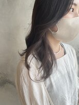 カムジーヘッド(COMEGHEAD)&nbsp;透け感グレージュ／韓国風／ウェーブ