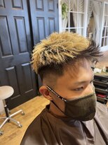 プルラヴィ 吉野ヶ里店(PulRavi)&nbsp;フェードカット・ツートーン