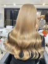 ブレンド 渋谷(BLend)&nbsp;ミルクティーマチルダボブインナーグレージュ前髪