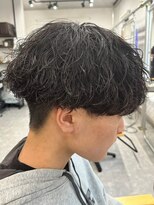 フゥ 宇都宮(FeU)&nbsp;波巻きパーマメンズパーマメンズヘアツーブロックツイストパーマ