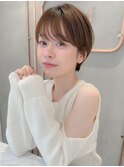 □ ショート/ハイライトカラー/白髪/白髪ぼかし/くびれヘア