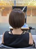 ショートボブ