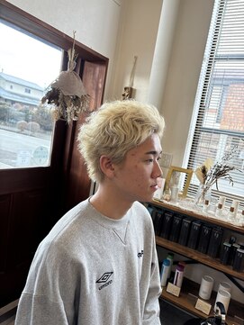 リーヘアアンドコー(lea hair.Co) スパイキーショート