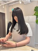 ナチュラル黒髪ストレート【艶とまとまり】