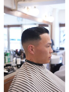ザチョップショップ キチジョウジ(THE CHOP SHOP KICHIJOJI) メンズカットスキンフェードフェードカットメンズヘア