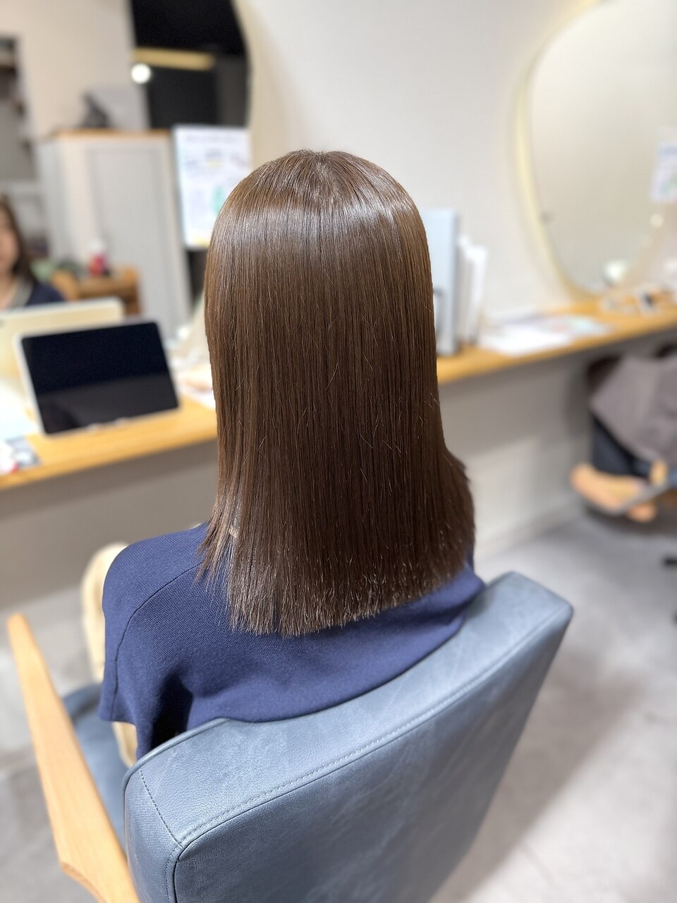 艶感】ミントブラウン×艶髪ストレート：L292990624｜ブランチ シカ