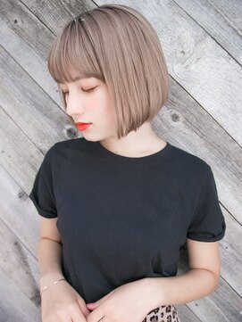 ルティア(Lutia) ハイトーンカラー  切りっぱなしボブ☆