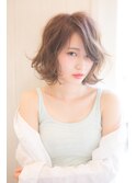大人可愛いエアリーボブ