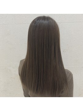 シャンティ 札幌駅前店(Shanti) 透明感ストレート【芦名沢晴菜 】