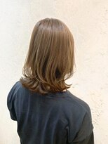 フロール(Flor)&nbsp;【flor 戸塚】*外ハネレイヤーボブ+オリーブベージュ*