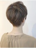 大人のすっきりショート☆明るめ白髪染め/ポイントパーマ/大人