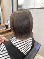 ソッカ(socca)&nbsp;切りっぱなしボブ