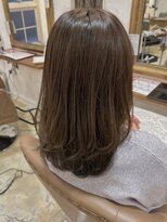 サンバイセライロ 千葉(SAN. by celilo)&nbsp;レイヤーカット/赤み消しカラー【momoka】