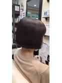 ショートボブ