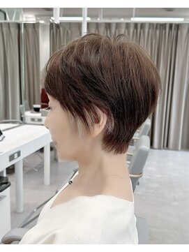 アッシュ 横浜西口店(Ash) ベリーショート×インナーカラー