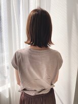 ルーステュア(RUTH tur)&nbsp;切りっぱなしボブ/くすみベージュ/マロンベージュ/30代/40代
