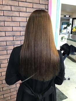 トップレディ(TOP LADY)の写真/【宇女高近く】髪のダメージ修復に特化した縮毛矯正”輝髪”導入◎ドライヤーだけで髪が楽々まとまる♪