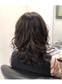 白髪ぼかし3Dイルミナ、軽やかミルクティー色　×ウェーブSTYLE