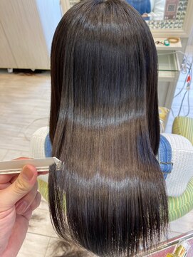 ビスイル 秋葉原店(Vis ill) 韓国レイヤー姫カットレイヤー大人可愛い20代30代ウルフレイヤー