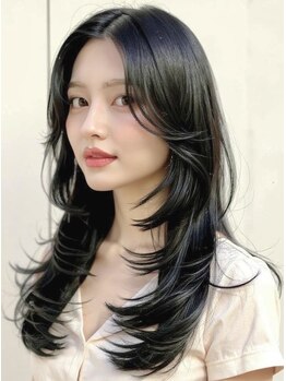 ブロウ ネックス ザ サロン 表参道(VLOW nex the salon)の写真/小顔叶う顔周りのレイヤーカットが得意なstylist多数在籍*女性らしさたっぷりの韓国風style*[表参道駅]