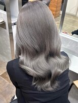 ビスクヘアデザイン(bisq hair design)&nbsp;グレージュ　艶髪　髪質改善　ミディアムレイヤー
