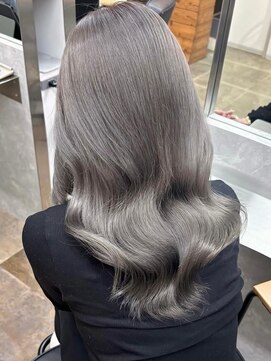 ビスクヘアデザイン(bisq hair design) グレージュ　艶髪　髪質改善　ミディアムレイヤー