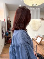 ムク(Muku) ミディアムヘア×ピンクカラー