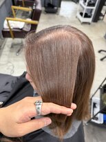 ストラト(STRAT)&nbsp;【SHUN】白髪ぼかしスタイル