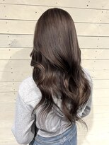 ルノン フィージュ(LUNON fieju)&nbsp;黒髪クラゲヘアーオリーブグレー小顔ココアベージュ