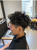 スパイキーショート　アクティブショート　ピンパーマ　八王子