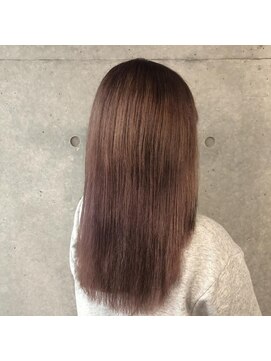 ココ 本八幡(KOKO) 黒髪クラゲヘアーオリーブグレー小顔ココアベージュセミロング