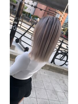 ラフ 難波店(LAFF) #黒髪#ボブルフ#ネビージュ#小顔#ワンレン