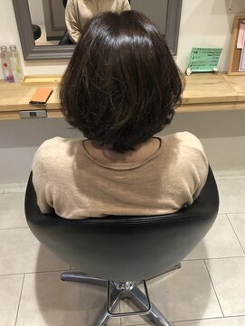 ヘア リミックス ダブル(hair remix W) クセ毛風パーマスタイル