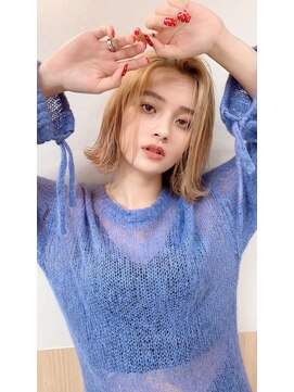 ロット 横浜(lot) ワンレン外ハネぱつっとボブ×ダブルカラー[横浜駅]