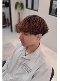 ツートーンカラー波巻きパーマ