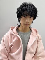 ミィ 浦和(mee)&nbsp;シャドウパーマ/フェザー/スパイキーショート/浦和/men's