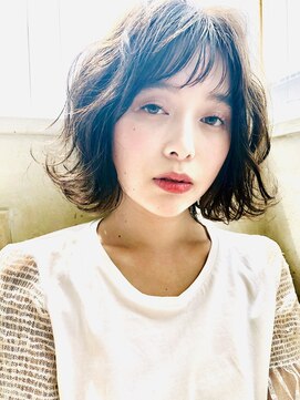 ランプ ヘアー(lamp hair) 【モテ髪】ほつれウェーブボブ