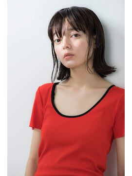 ボンジュール(Bonjour) 切りっぱなし/くびれヘア/レイヤーカット