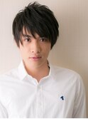 簡単スタイリング！男前アッシュブラック束感ショートC戸頭