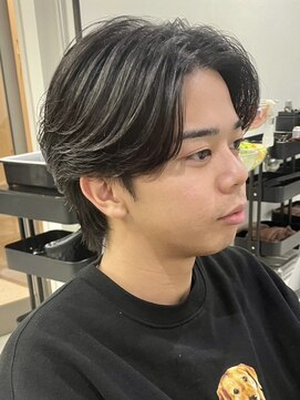 グッドタイムエフティフィフス 横浜西口(GoodTimes ft.fifth) ニュアンスパーマセンターパート韓国風センター分けメンズ横浜