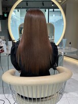 ロンドメリア 天神大名店(Lond Melia) ★斜めバングミディアムヘアグレージュカラーシルキーベージュ★