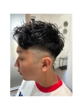 アトリア 横浜(Atria) 【ビジネススタイル】 スキンフェード