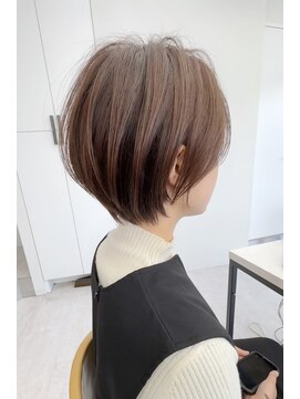 ビューナゴヤ 名駅(VIEW NAGOYA) 似合わせカット/ショートボブ/小顔ヘア/メルティカラー/くせ毛