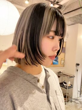 ルーム(Loom.) デザインカラーコントラストハイライト切りっぱなしボブ