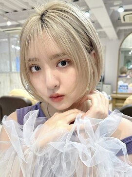 リコバイアフロート(riko by afloat) ボブ/ハイトーン/フェイスレイヤー/ケアブリーチ/顔まわりカット