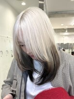 サンクプロジェクト(cinq PROJECT)&nbsp;明るめホワイトミルクティーベージュ韓国ミディアムレイヤー原宿