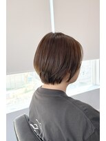 バトー バイ トリコ 船橋北口店(BATEAU by tricot)&nbsp;ショートボブ×アディクシーシルバー