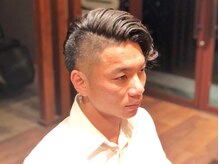 キングズバーバーショップ ツービッツ(King's Barbershop 2-bits)