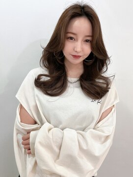 ジーナ 名駅(XENA.) 《xena/中島》お顔周りで作る☆中/韓mixなくびれヘア